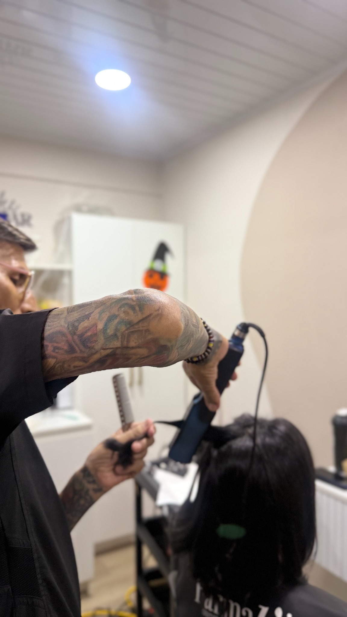 Servicio de estilizado de cabello en Almívar Beauty Center